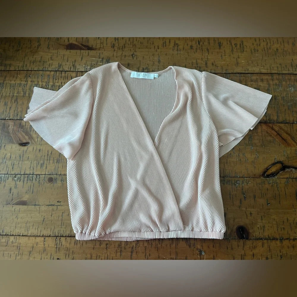 ASTR The Label Women's Short Sleeve Plisse Top - Picture 3 of 5